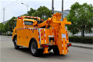 下花园高速路拖车费